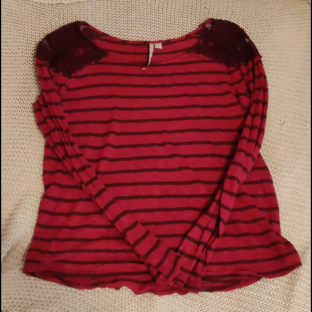 Long sleeve top